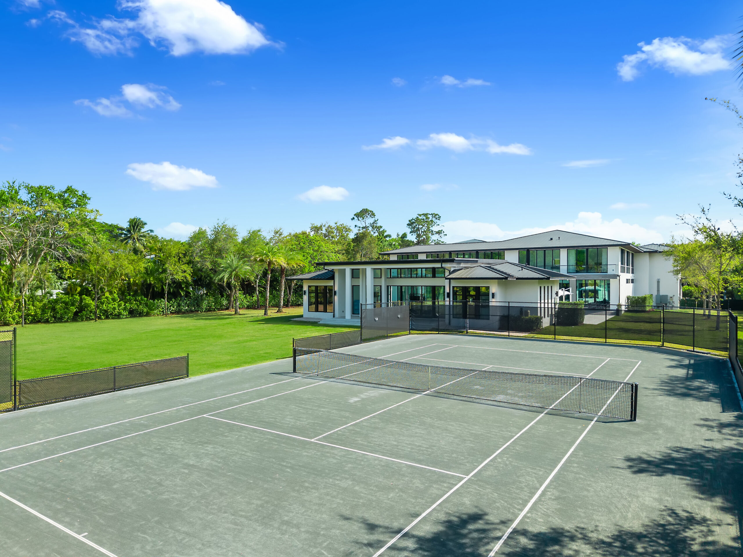 Pinecrest Tennis Home