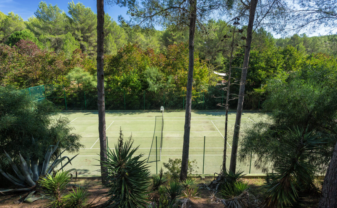 Tennis Homes For Sale