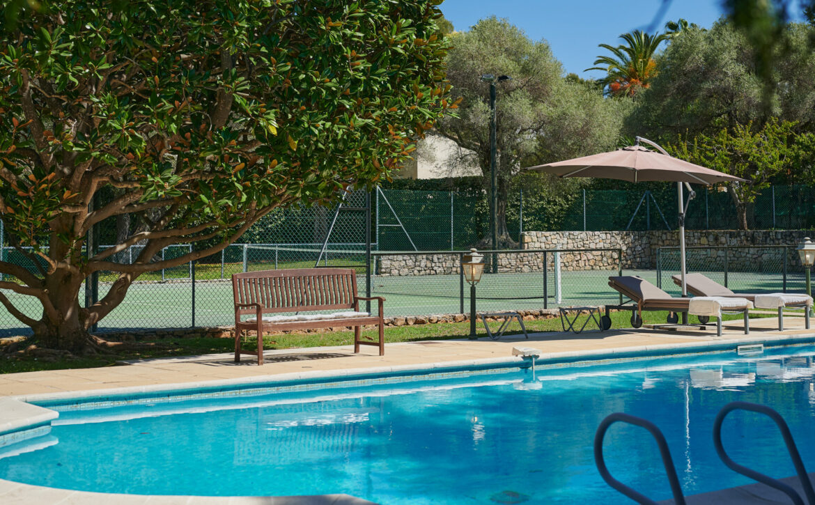 Belle Époque villa Cap d’Antibes sea view For Rent
