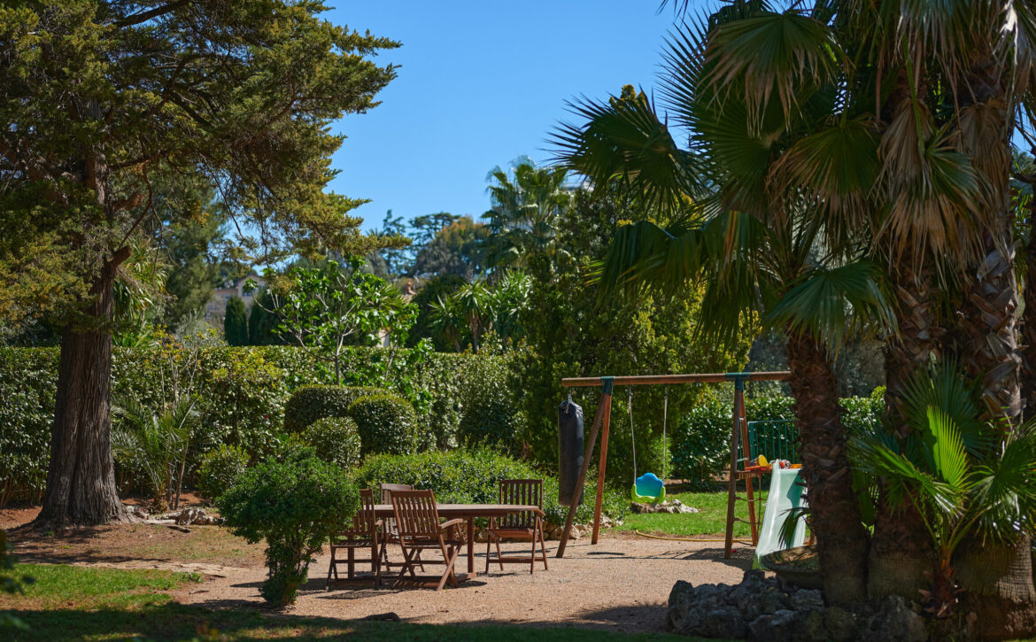 Belle Époque villa Cap d’Antibes sea view For Rent