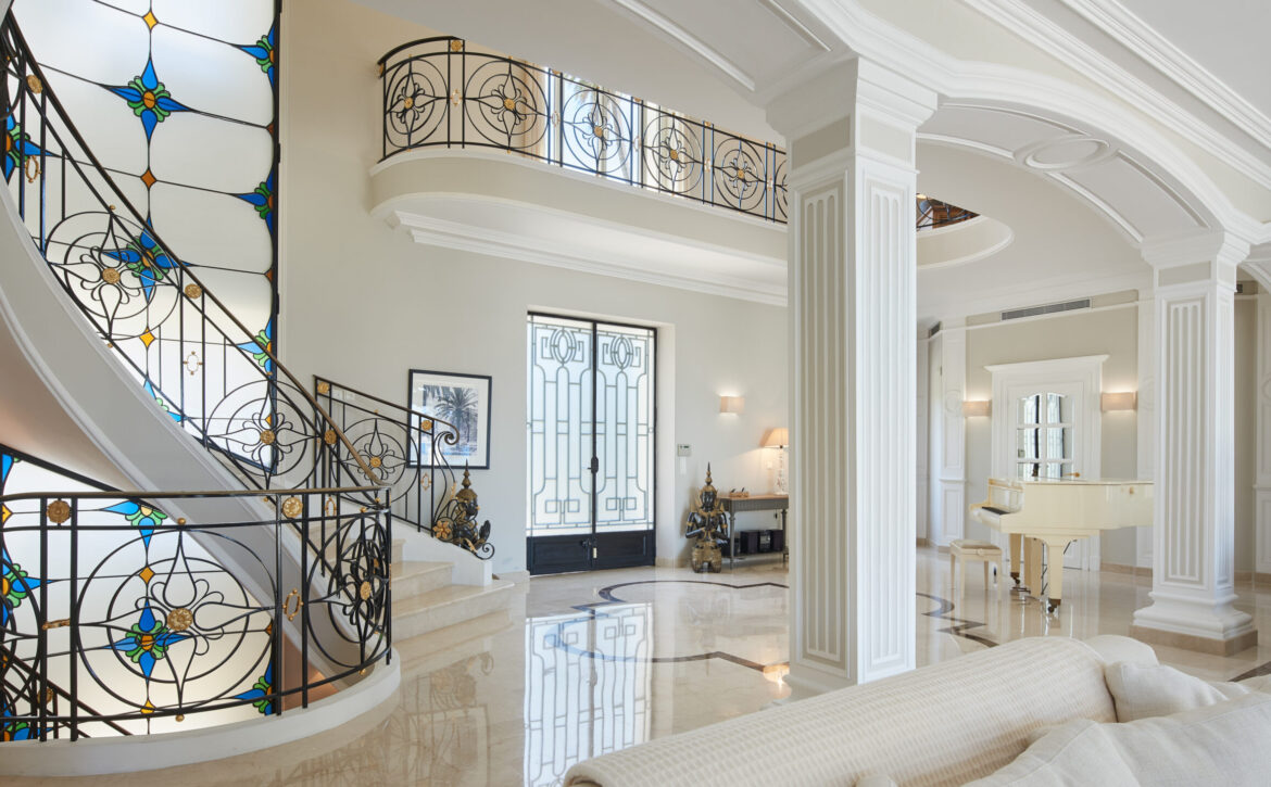 Belle Époque villa Cap d’Antibes sea view For Rent