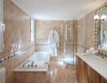 Belle Époque villa Cap d’Antibes sea view For Rent