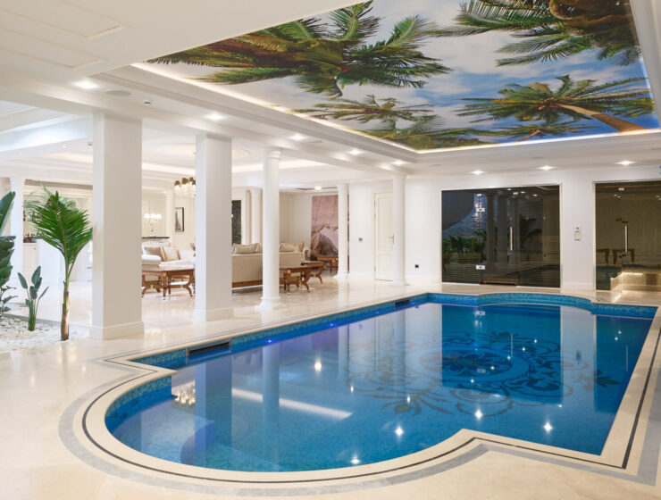 Belle Époque villa with tennis court in Cannes For Rent
