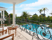 Belle Époque villa with tennis court in Cannes For Rent