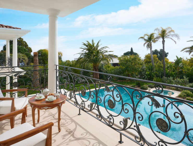 Belle Époque villa with tennis court in Cannes For Rent
