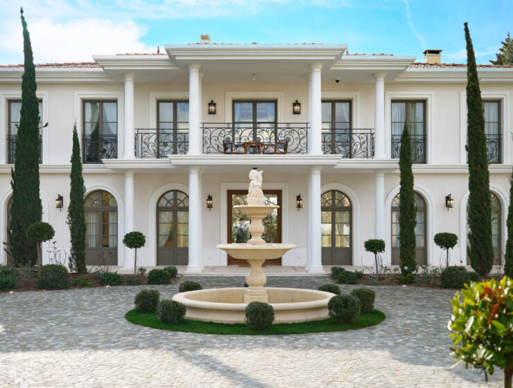 Belle Époque villa with tennis court in Cannes For Rent