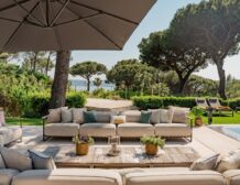 Saint-Tropez villa with tennis court and sea view for rent