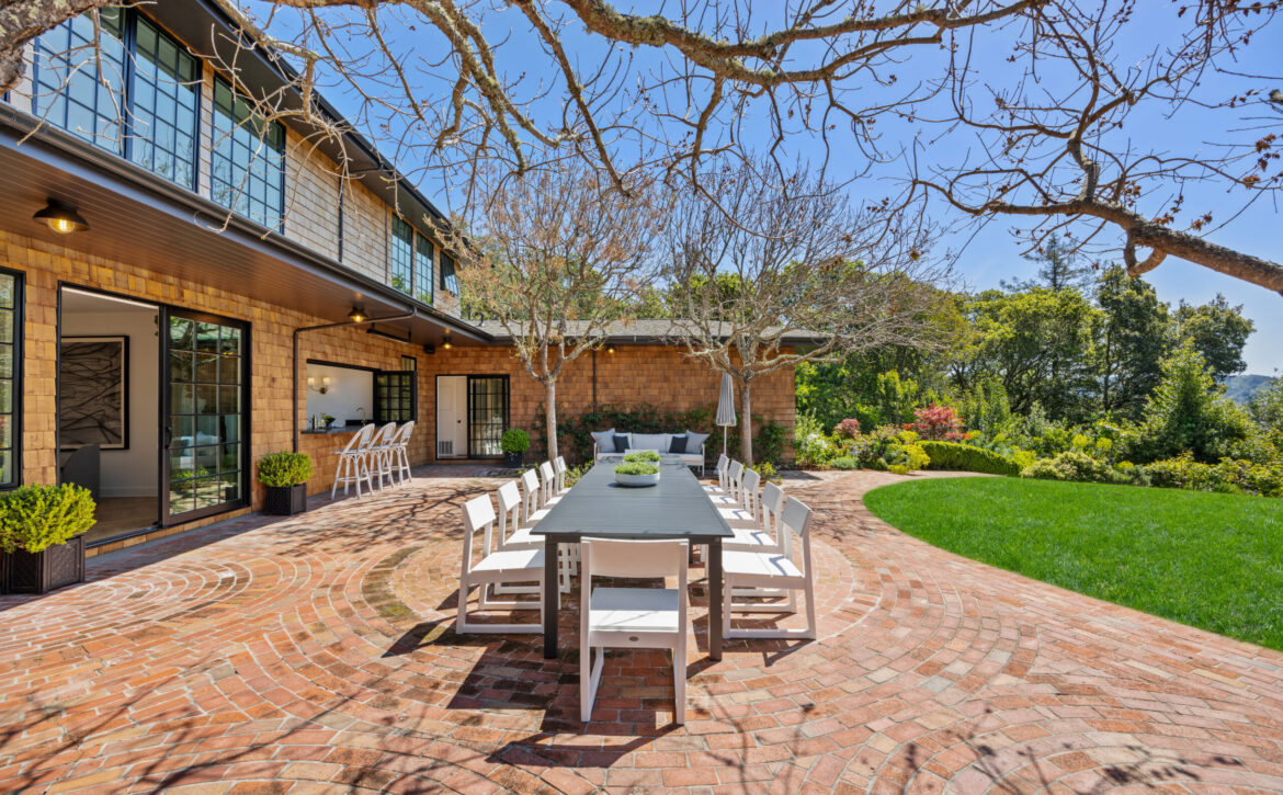 Ross luxury estate with tennis court and pool