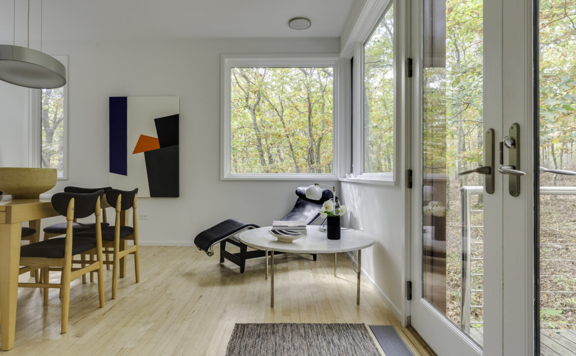 modern tennis estate in Water Mill