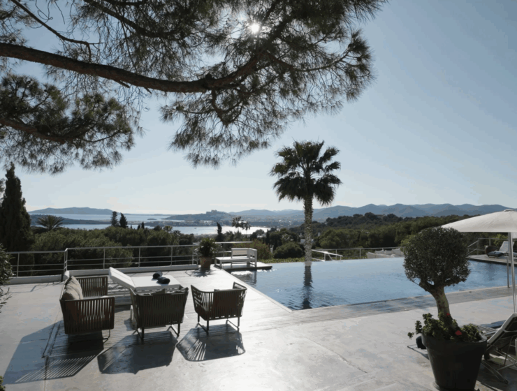Luxury tennis villa in Ibiza with sea views