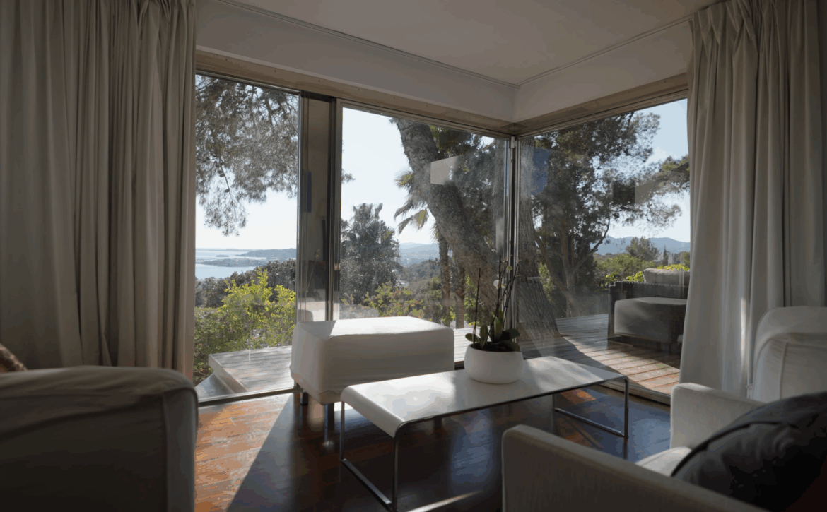 Luxury tennis villa in Ibiza with sea views