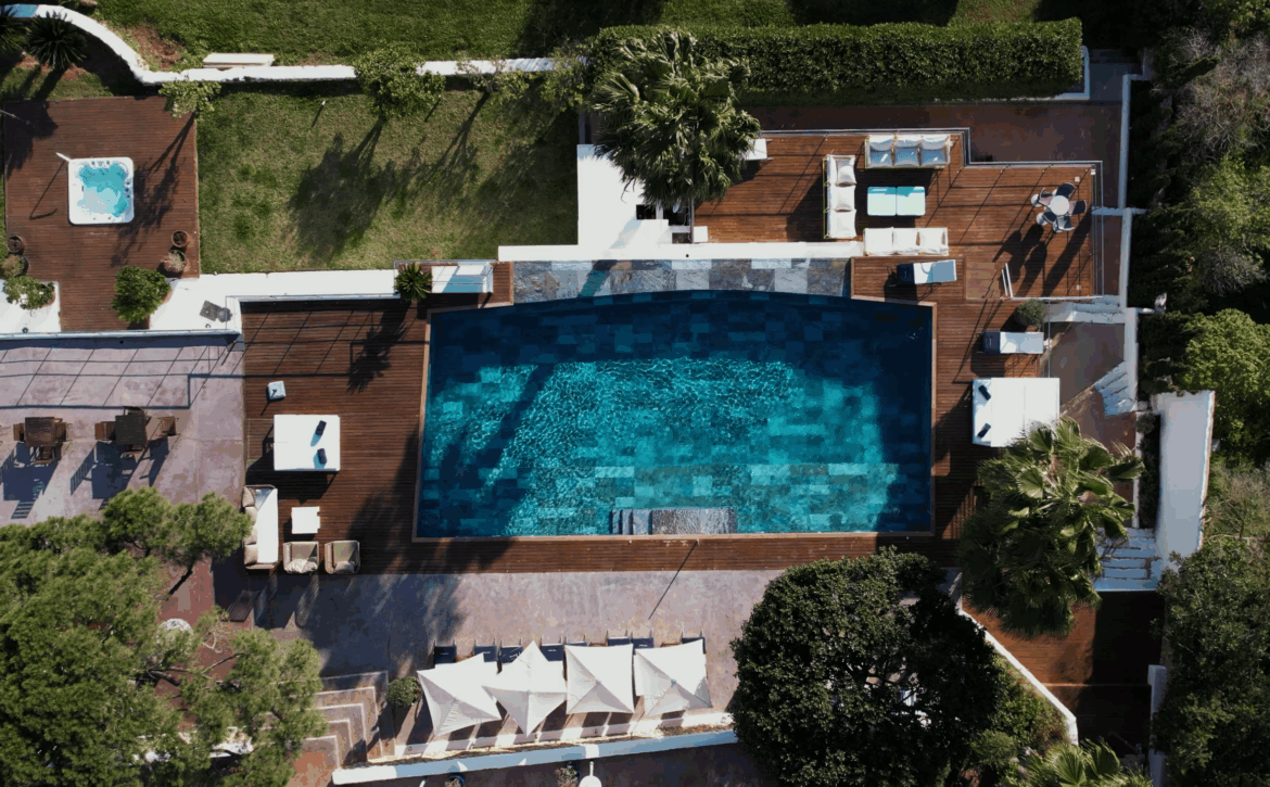 Luxury tennis villa in Ibiza with sea views