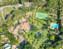 Luxury villa for sale in Mougins with sea views For Rent