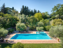 Luxury villa for sale in Mougins with sea views For Rent