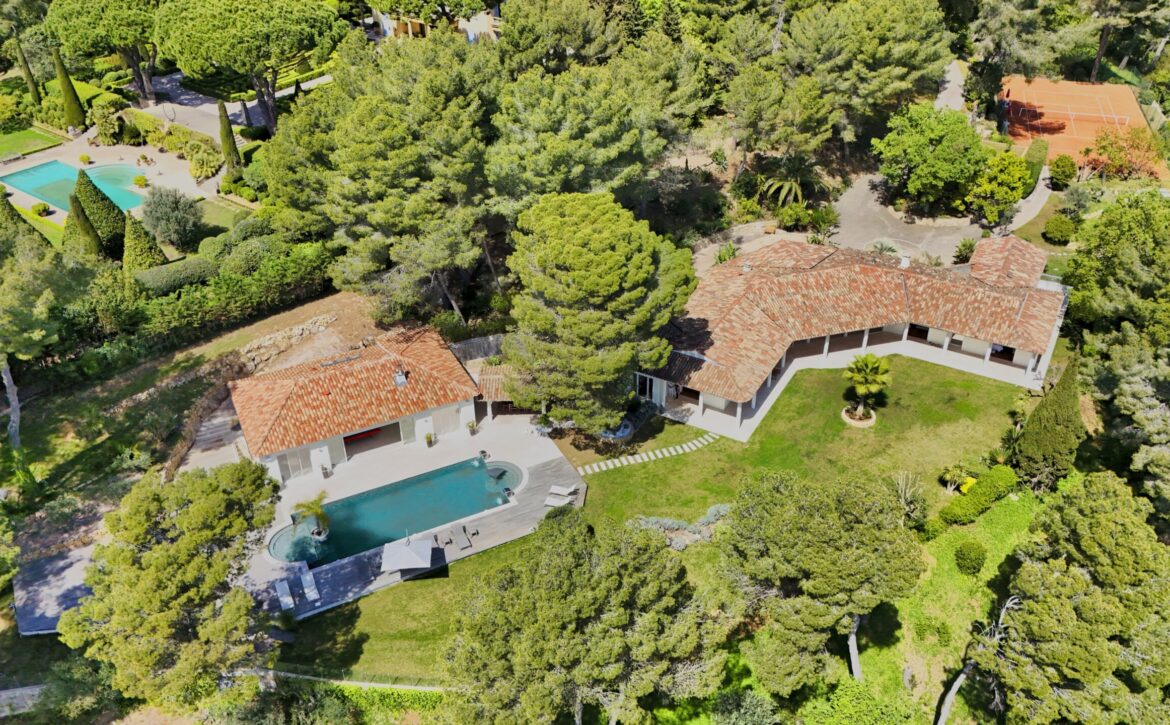 Villa Bellevue Mougins For Rent