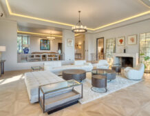 Luxury villa for sale in Mougins with sea views For Rent
