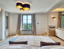 Luxury villa for sale in Mougins with sea views For Rent