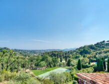 Luxury villa for sale in Mougins with sea views For Rent