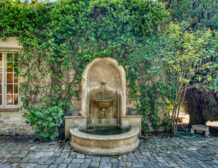 Luxury villa for sale in Mougins with sea views For Rent
