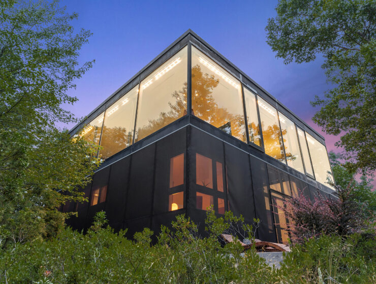 modern tennis estate in Water Mill