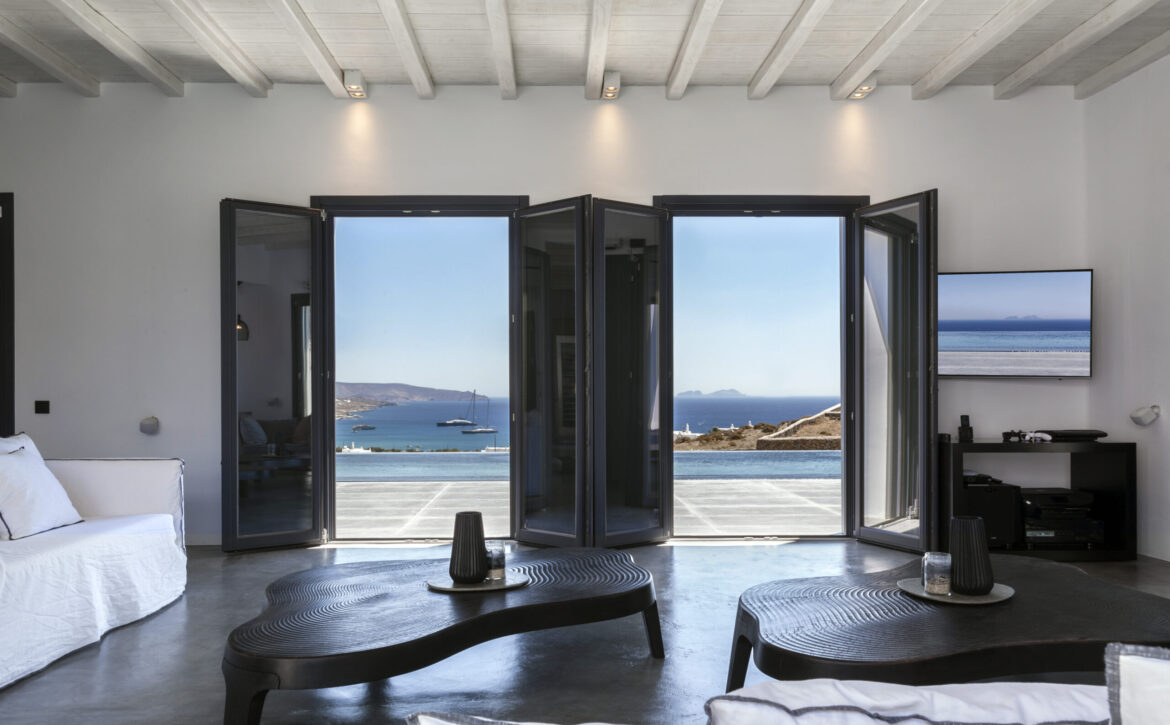 Mykonos luxury villa with tennis court and sea view