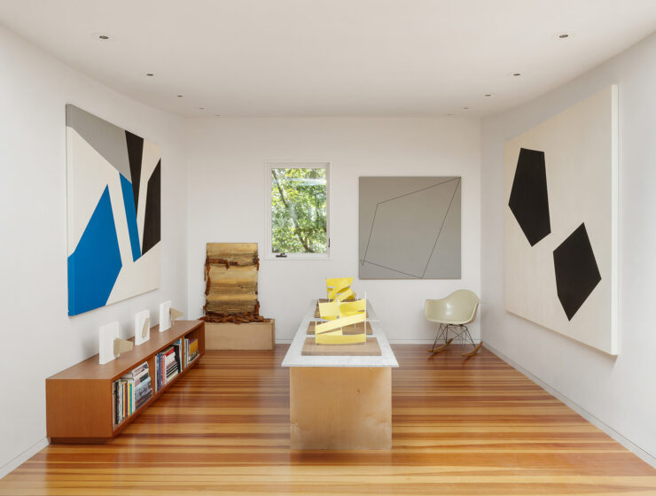modern tennis estate in Water Mill