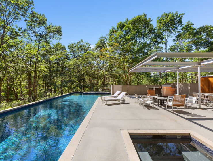 modern tennis estate in Water Mill
