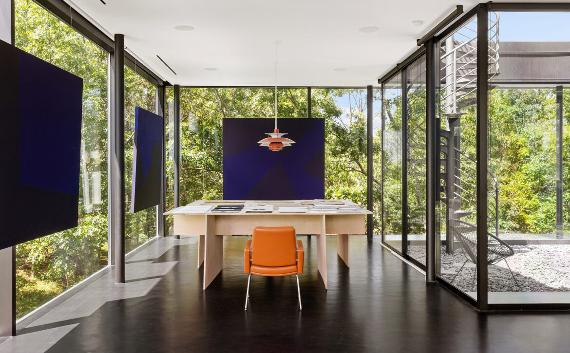 modern tennis estate in Water Mill