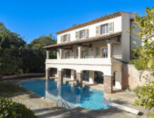 Luxury sea view villa with tennis court French Riviera for rent