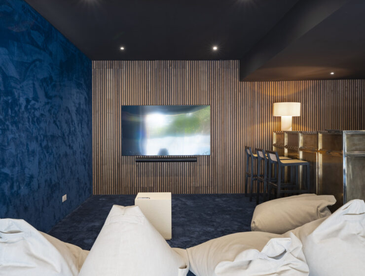 Luxury sea view villa with tennis court French Riviera for rent