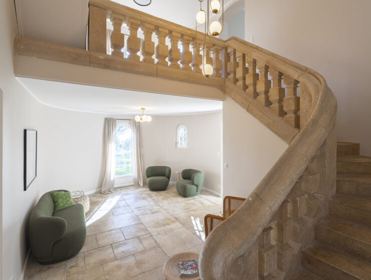 Luxury sea view villa with tennis court French Riviera for rent