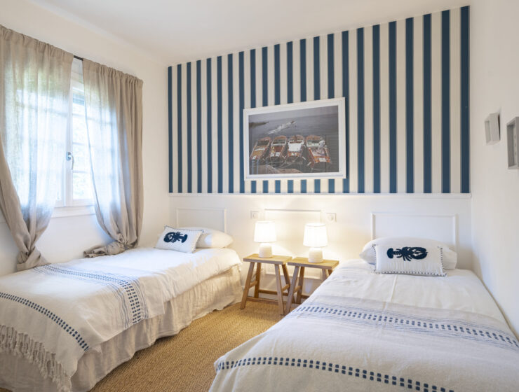 Luxury sea view villa with tennis court French Riviera for rent