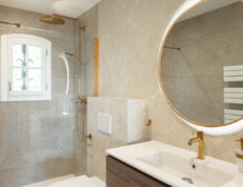 Luxury sea view villa with tennis court French Riviera for rent