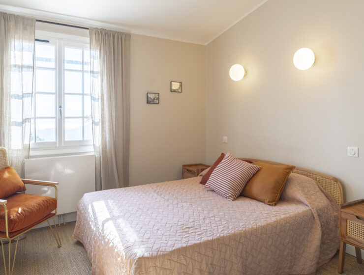 Luxury sea view villa with tennis court French Riviera for rent