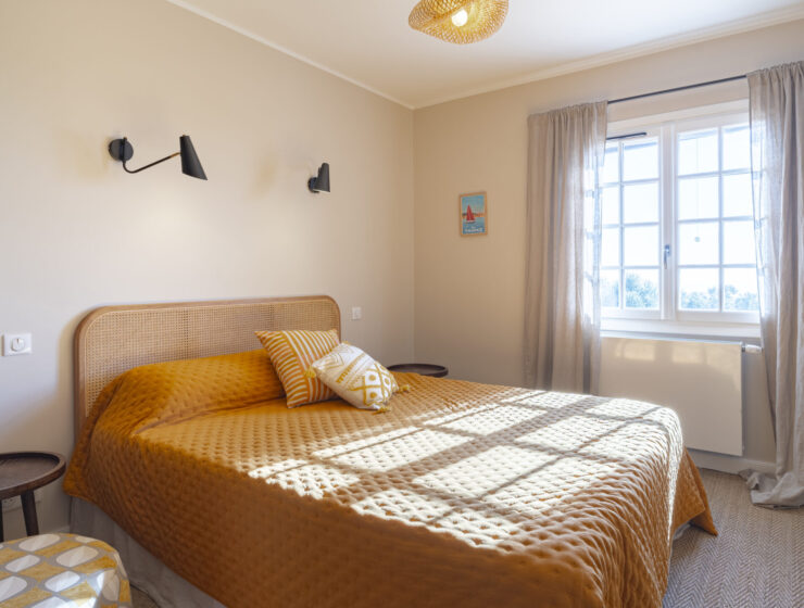 Luxury sea view villa with tennis court French Riviera for rent