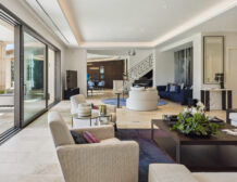 Luxury tennis villa for rent in Terre Blanche Provence
