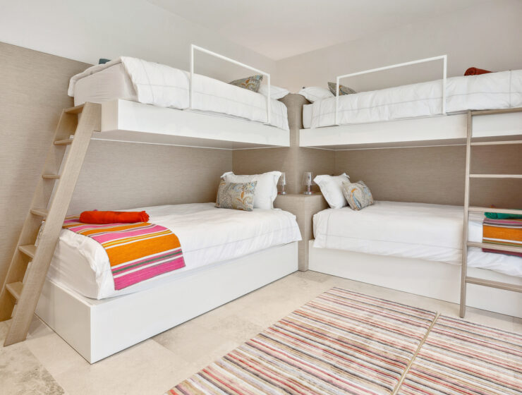 Luxury tennis villa for rent in Terre Blanche Provence