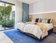 Luxury tennis villa for rent in Terre Blanche Provence