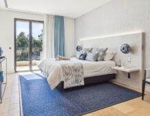 Luxury tennis villa for rent in Terre Blanche Provence