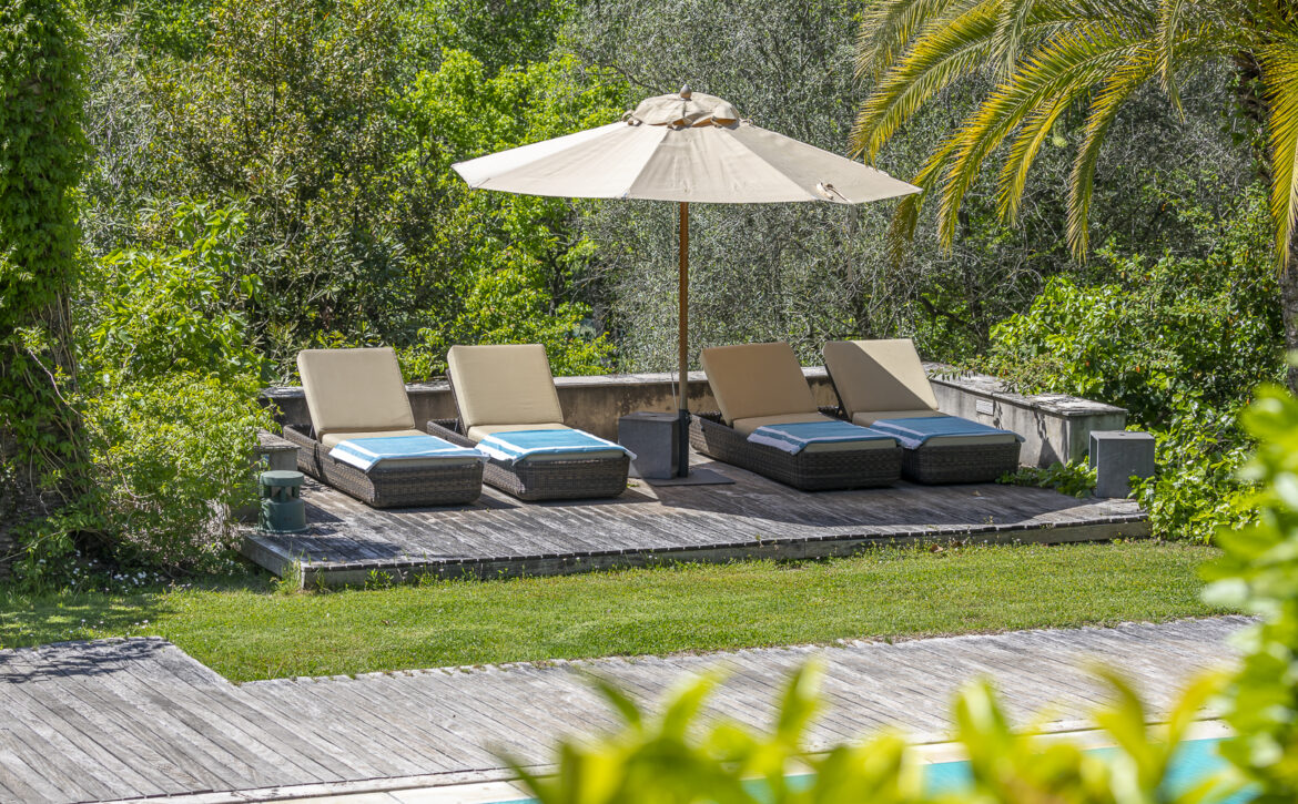 Mougins luxury villa with private tennis court