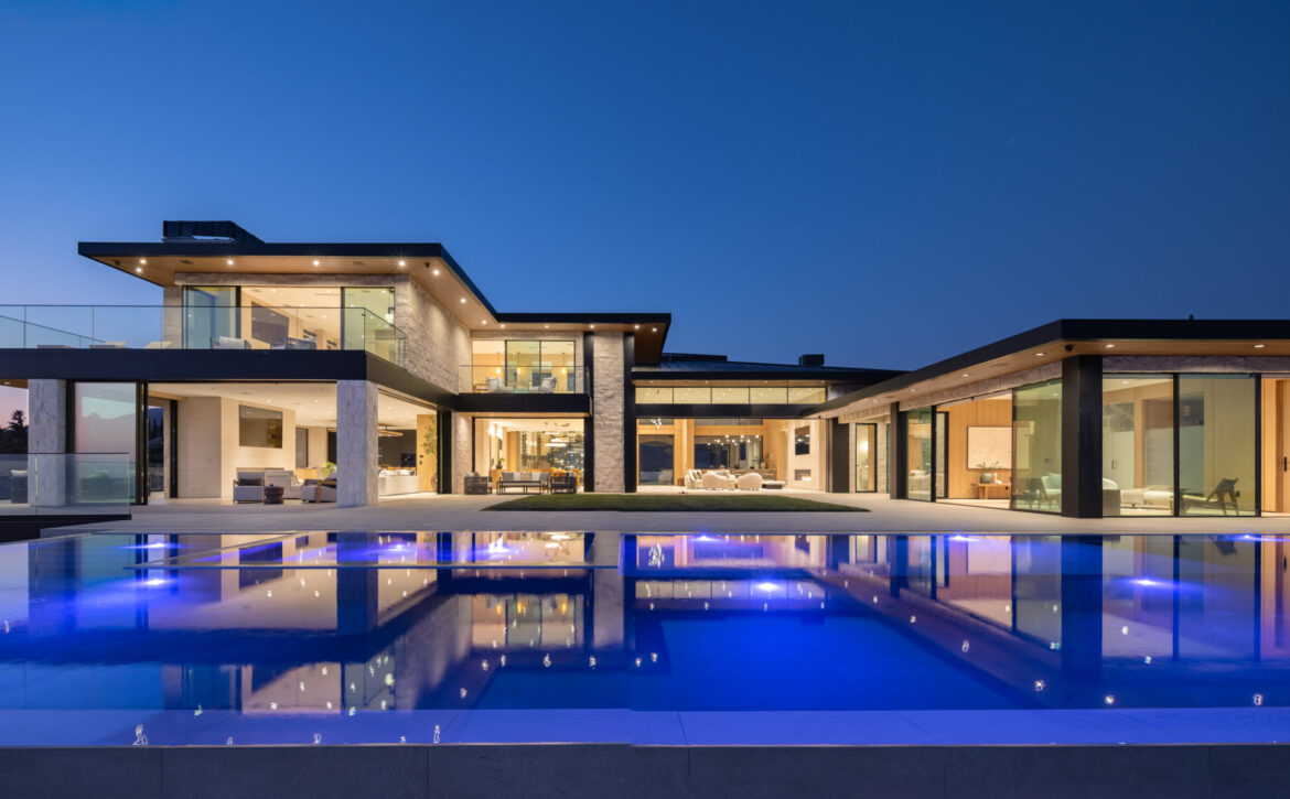 Luxury oceanview estate Malibu