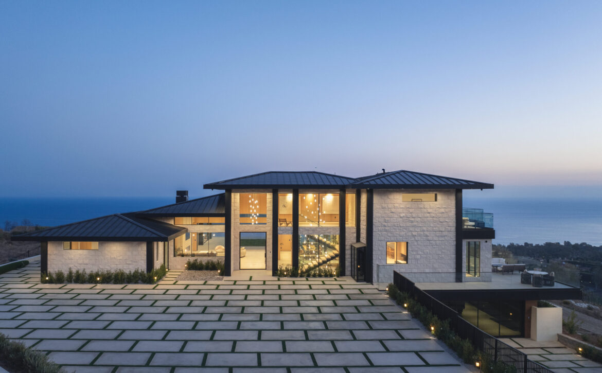 Luxury oceanview estate Malibu