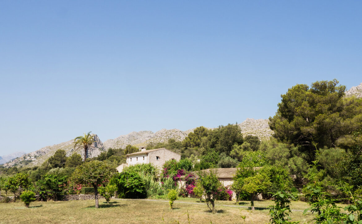 Luxury finca with tennis court in Pollensa