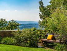 Tuscan Countryside Villa with private tennis court