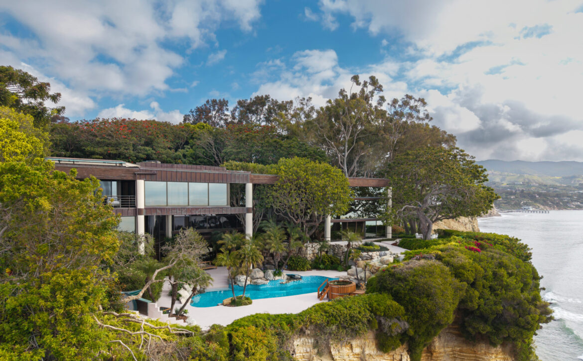 Point Dume Legacy Estate Malibu with Ocean Views and Tennis