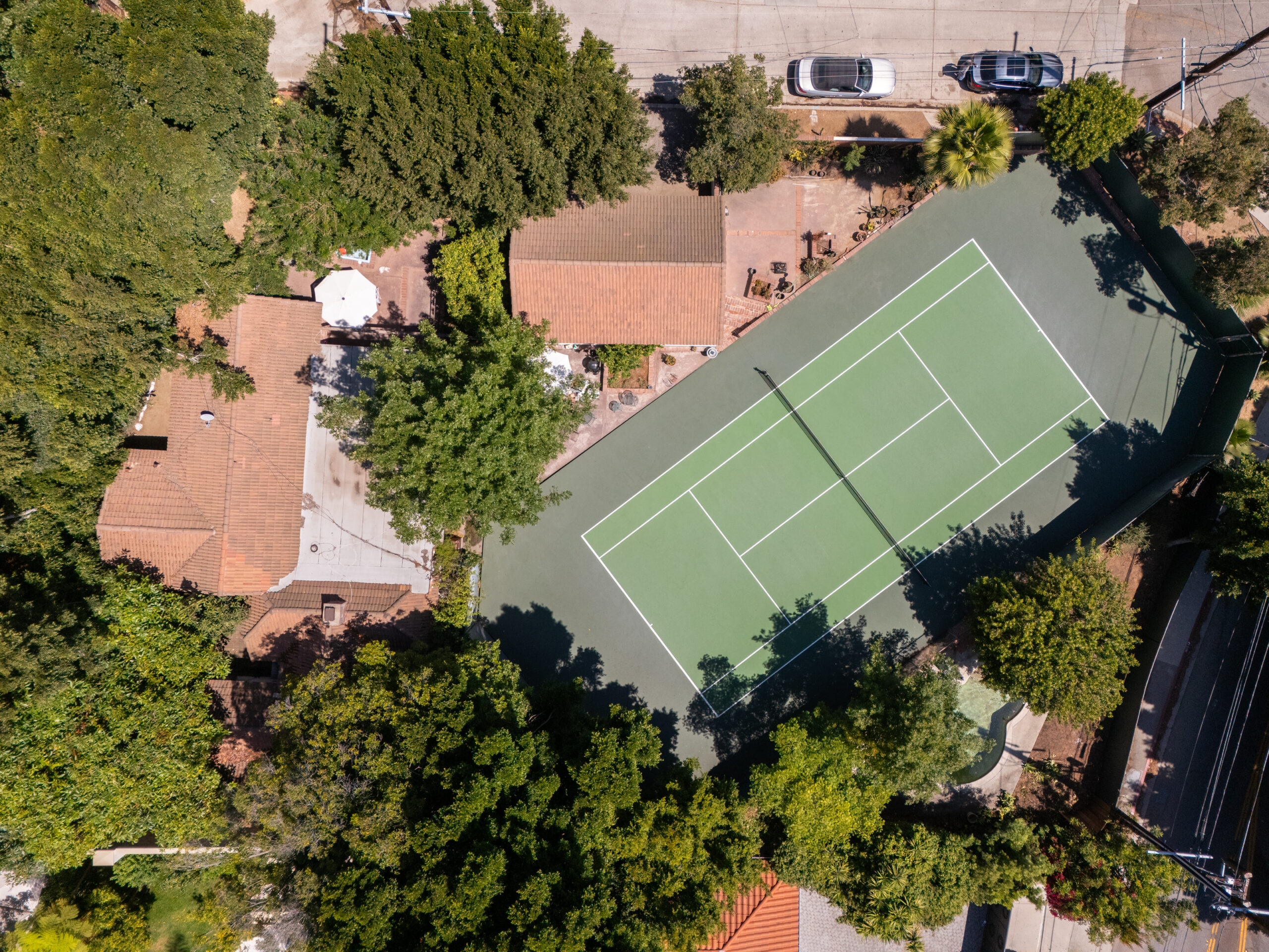 Beverly Hills tennis court home