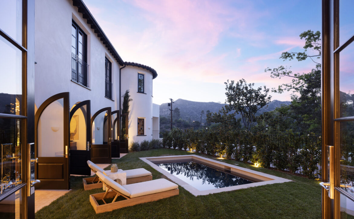 Los Feliz Tennis Villa