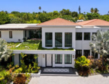 Villa Avenza Dorado