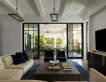 Villa Avenza Dorado interior