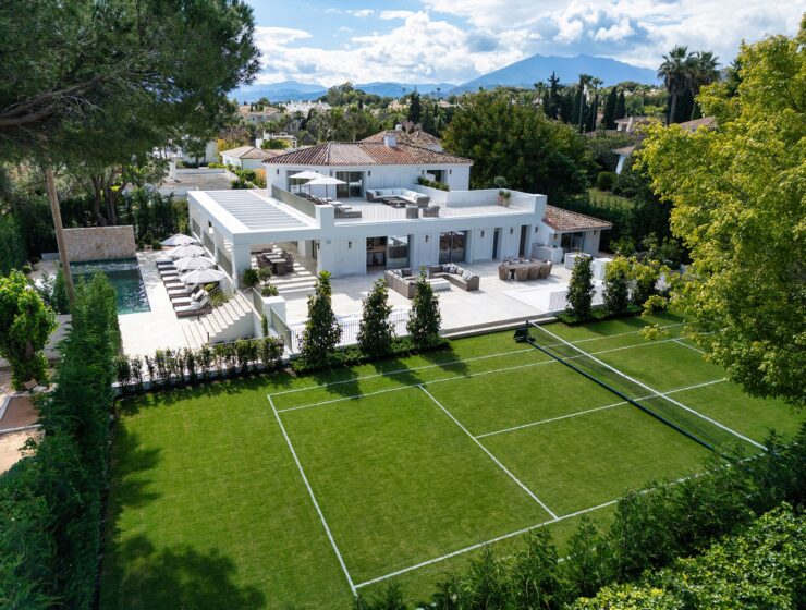 Grass Tennis Villa Marbella
